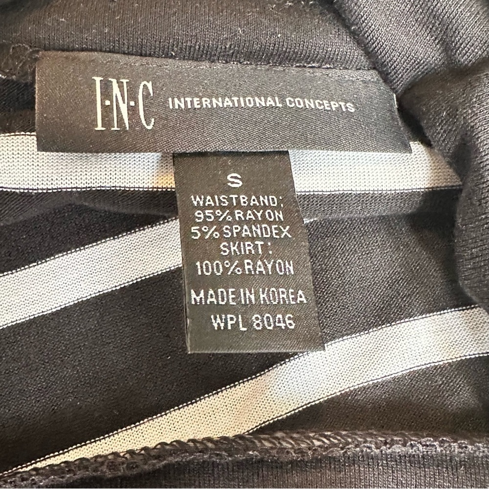 INC Black and White Striped Skirt Size S - Picture 3 of 6